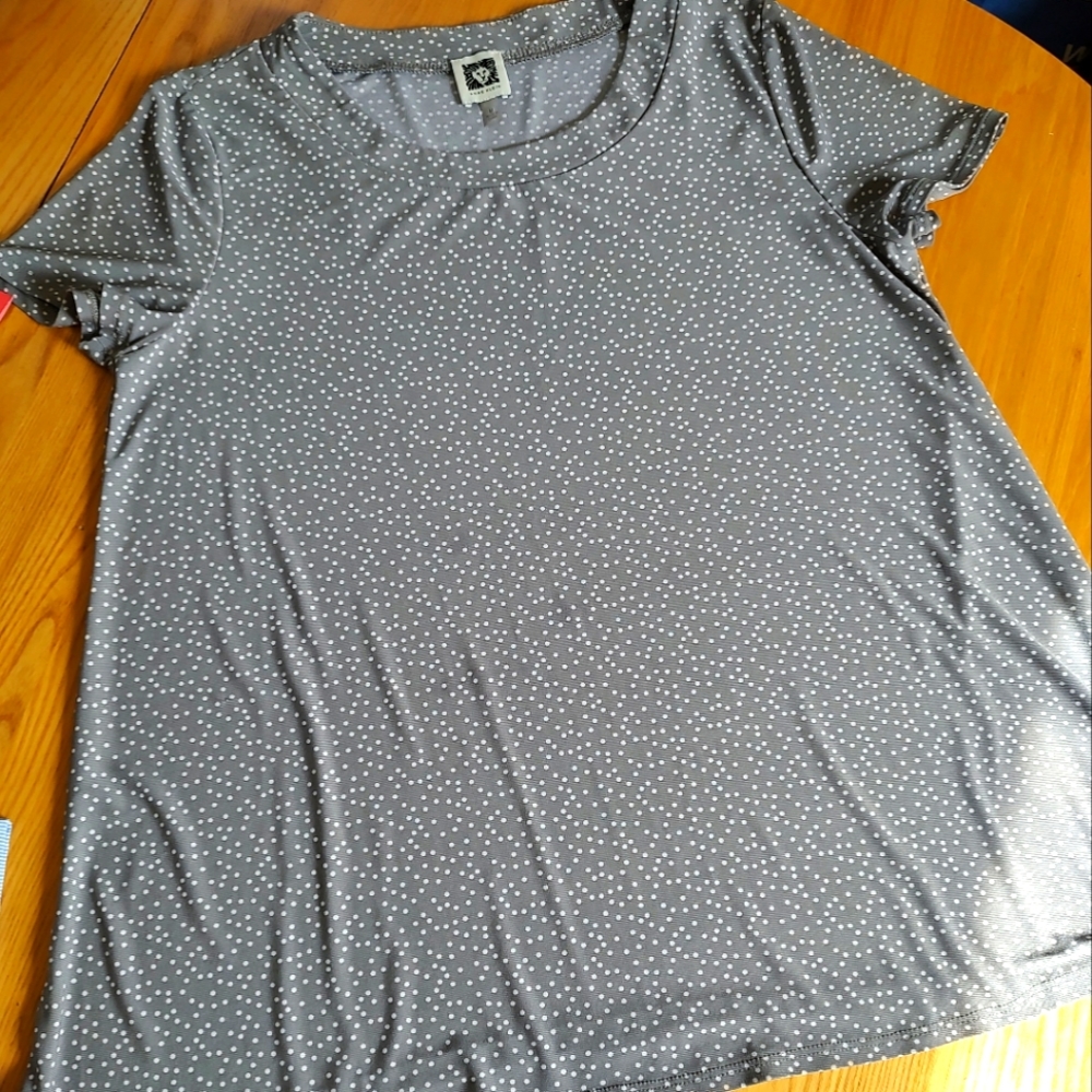 Anne Klein size M grey and white polkadot short sleeve top